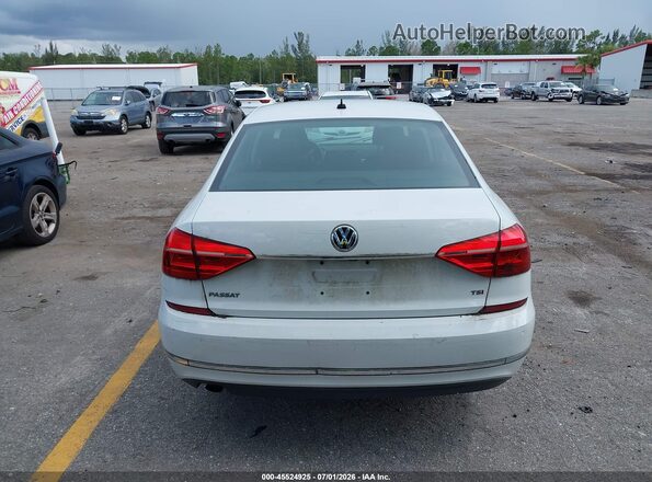 JM1GL1V58H1149441 2017 MAZDA 6 White 