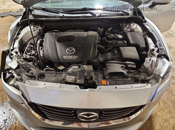 JM1GL1V5XH1110060 2017 MAZDA 6 Серебряный Вид задней части салона