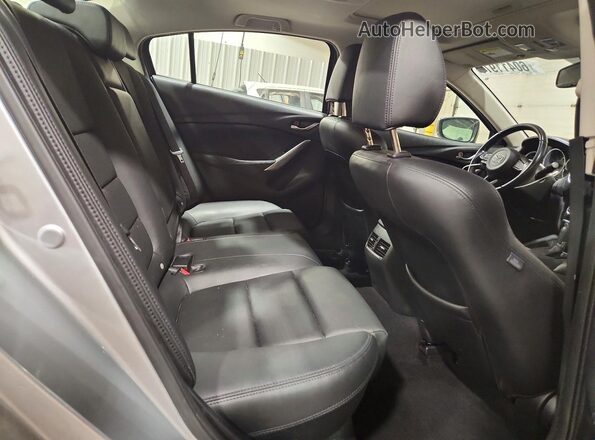 JM1GL1V5XH1110060 2017 MAZDA 6 Серебряный Вид задних сидений