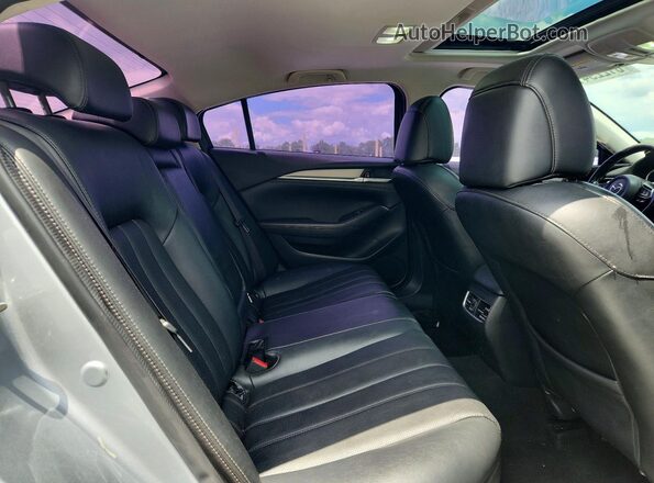 JM1GL1VM1J1335674 2018 MAZDA 6 Silver Rear seats view