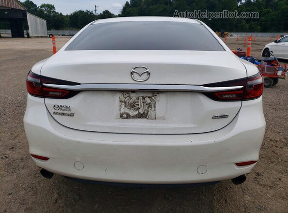 JM1GL1VM2J1332217 2018 MAZDA 6 White Rear view