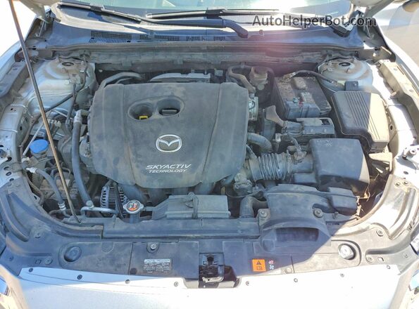 JM1GL1VM3J1314308 2018 MAZDA 6 Silver Вид задньої частини салону