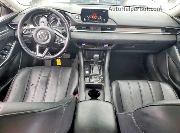 JM1GL1VM3J1335109 2018 MAZDA 6 Silver Dashboard view