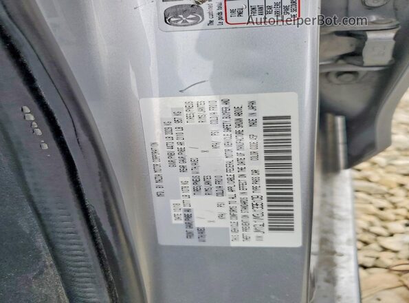 JM1GL1VM3J1335109 2018 MAZDA 6 Silver Engine compartment view