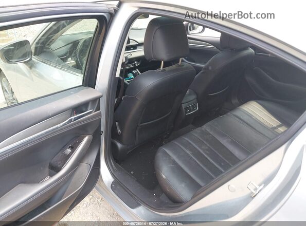 JM1GL1VM6J1313735 2018 MAZDA 6 Silver Vista de la etiqueta del VIN