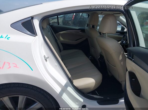 JM1GL1VM7J1304929 2018 MAZDA 6 White Widok naklejki z numerem VIN