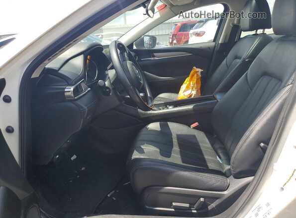 JM1GL1VM7J1313243 2018 MAZDA 6 White Vista interior delantera