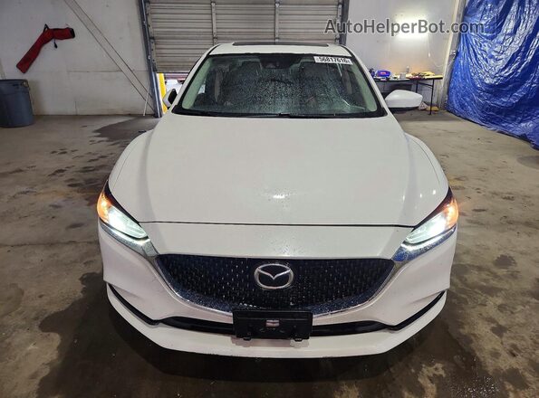 JM1GL1VM9J1315009 2018 MAZDA 6 White Front view