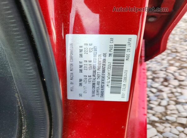 JM1GL1W56H1130241 2017 MAZDA 6 Red Vista del compartimento del motor
