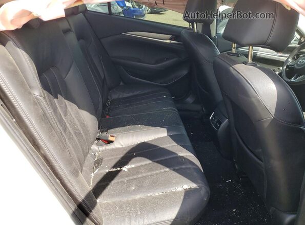 JM1GL1WY5J1309516 2018 MAZDA 6 White Rear seats view