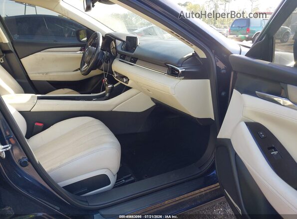 JM1GL1WY8J1308280 2018 MAZDA 6 Dark Blue Front interior view