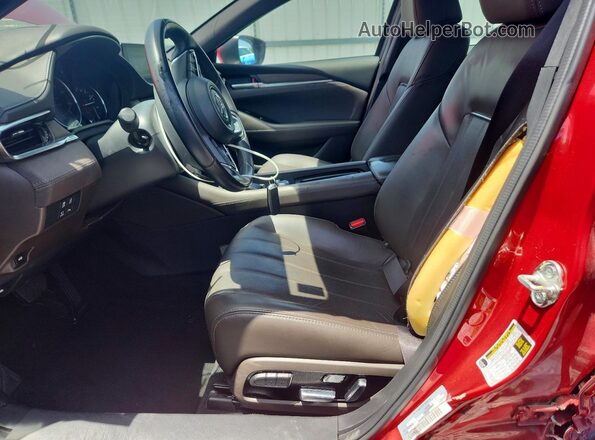 JM1GL1XY0J1328070 2018 MAZDA 6 Red Widok wnętrza z przodu