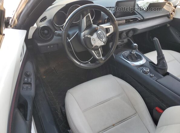 JM1NDAB75L0419234 2020 MAZDA MX-5 White Vista del salpicadero