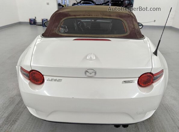 JM1NDAD70J0201857 2018 MAZDA MX-5 White Vista de los asientos traseros