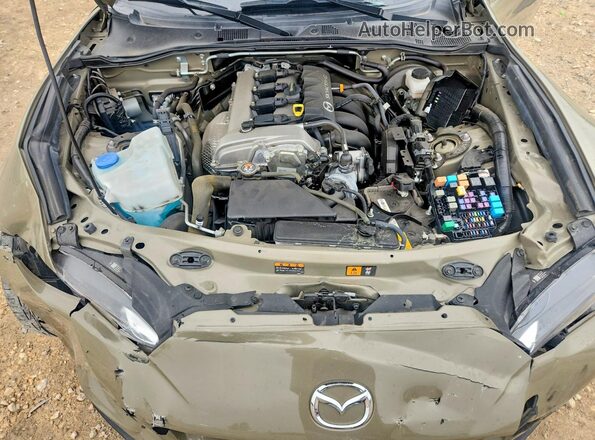 JM1NDAD71P0554472 2023 MAZDA MX-5 Green Вид задньої частини салону