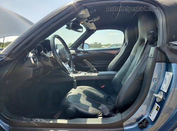 JM1NDAD73G0108744 2016 MAZDA MX-5 Blue Front interior view