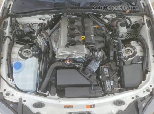 JM1NDAD79J0201145 2018 MAZDA MX-5 White Սալոնի հետևի տեսք
