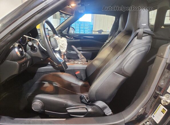 JM1NDAM70M0453015 2021 MAZDA MX-5 Black Вид салону спереду