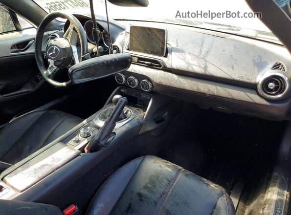 JM1NDAM74H0107801 2017 MAZDA MX-5 Gray Вид панелі приладів