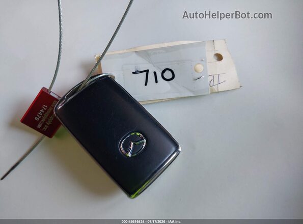 JM1NDAM76R0605869 2024 MAZDA MX-5 MIATA RF Red Vista del salpicadero
