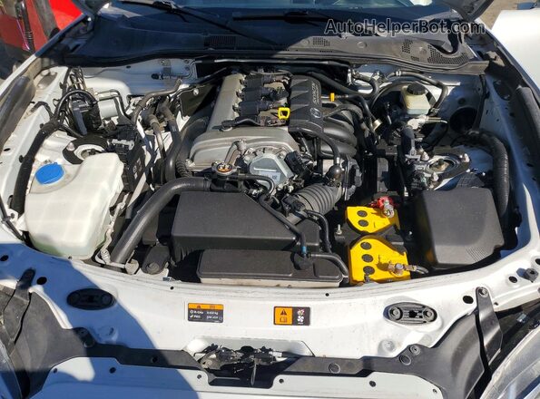 JM1NDAM78J0200259 2018 MAZDA MX-5 White Vista interior trasera