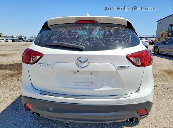 JM3KE2BY3G0684973 2016 MAZDA CX-5 White Rear view