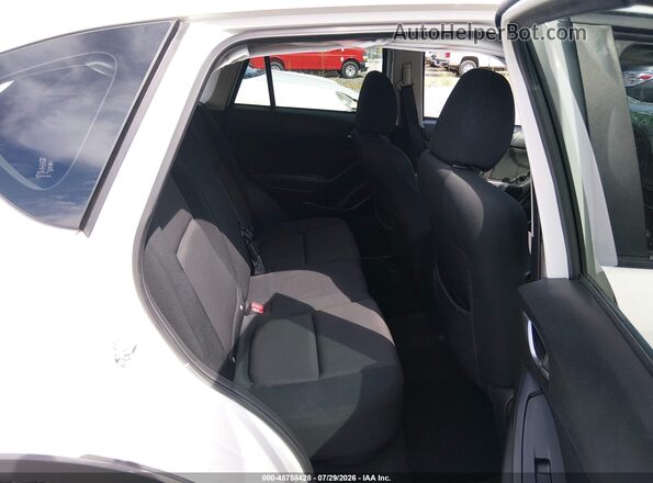 JM3KE2BY3G0775578 2016 MAZDA CX-5 White Widok wnętrza 360 stopni