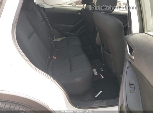 JM3KE2BY8G0695807 2016 MAZDA CX-5 White Widok naklejki z numerem VIN
