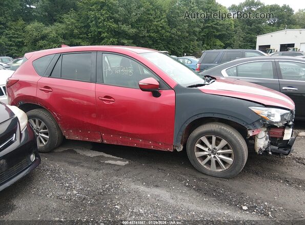 JM3KE2CY2G0791043 2016 MAZDA CX-5 Red Rear interior view