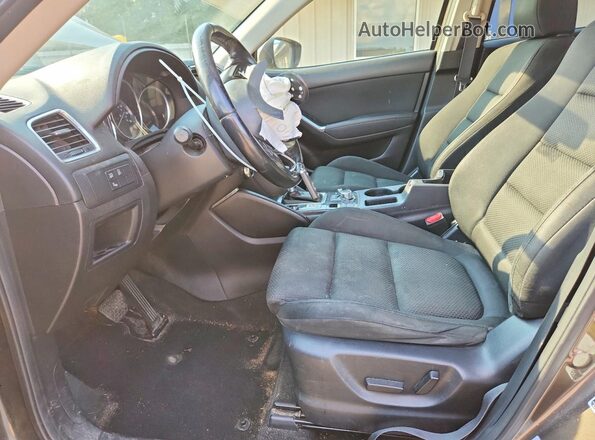 JM3KE2CY6G0831415 2016 MAZDA CX-5 Gray Widok wnętrza z przodu