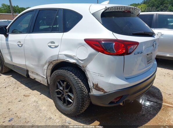 JM3KE2CY8G0739075 2016 MAZDA CX-5 White Widok z przodu