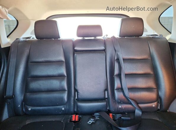 JM3KE2DY4G0667743 2016 MAZDA CX-5 Red Rear seats view