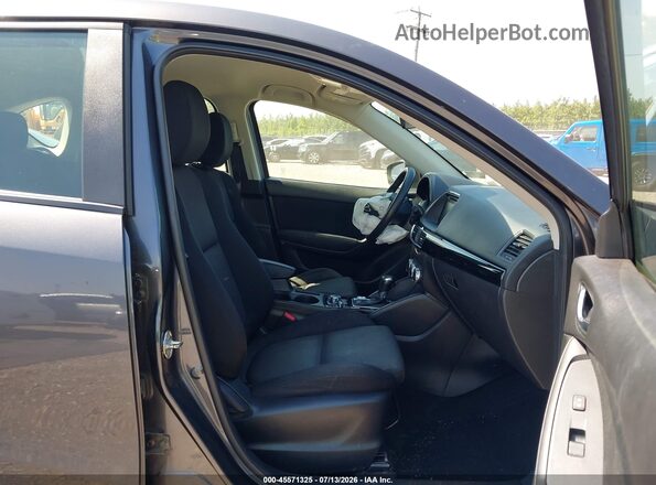 JM3KE4BY2G0866160 2016 MAZDA CX-5 Gray Widok wnętrza z przodu