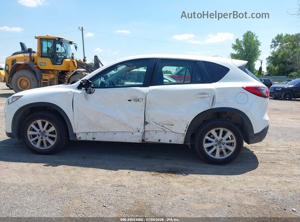 JM3KE4BY6G0891143 2016 MAZDA CX-5 White 360 interior view