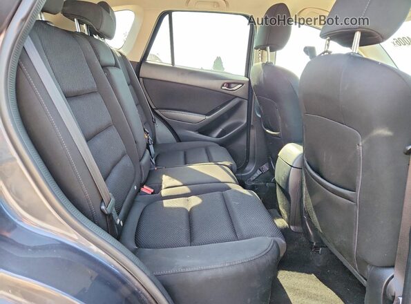JM3KE4CY2G0842018 2016 MAZDA CX-5 Gray Հետևի նստատեղերի տեսք