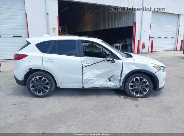 JM3KE4DY2G0713257 2016 MAZDA CX-5 Белый Вид задней части салона