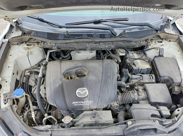 JM3KE4DY2G0719110 2016 MAZDA CX-5 White Vista del compartimento del motor