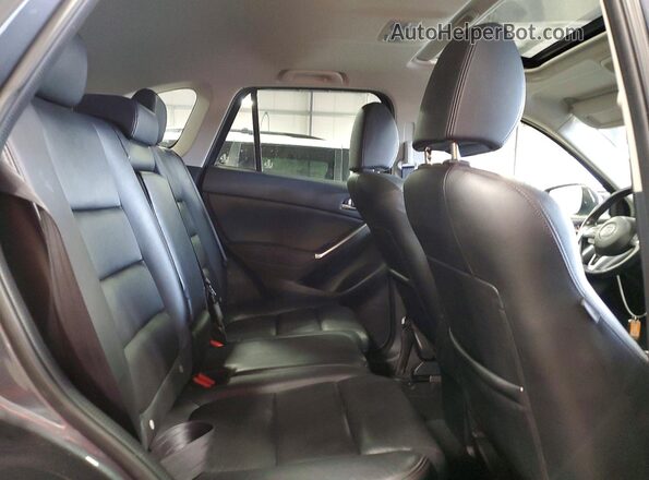JM3KE4DY3G0791756 2016 MAZDA CX-5 Charcoal Widok wnętrza z tyłu