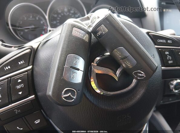JM3KE4DY7G0659700 2016 MAZDA CX-5 Красный Вид панели приборов