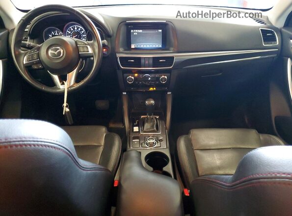 JM3KE4DY8G0633171 2016 MAZDA CX-5 Gray Vista del salpicadero