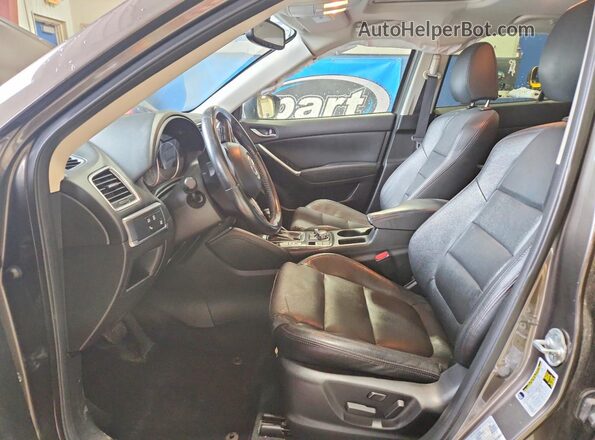 JM3KE4DYXG0828916 2016 MAZDA CX-5 Gray წინა სალონის ხედი