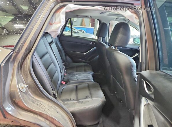JM3KE4DYXG0828916 2016 MAZDA CX-5 Gray უკანა სალონის ხედი