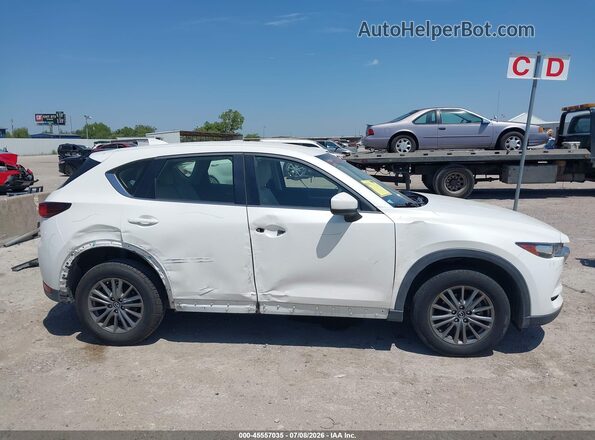 JM3KFABL6H0165400 2017 MAZDA CX-5 White Widok wnętrza z tyłu