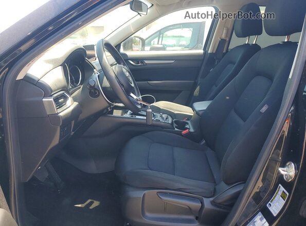 JM3KFABL6H0216216 2017 MAZDA CX-5 Black Widok wnętrza z przodu