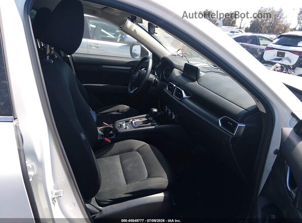 JM3KFABL9H0143732 2017 MAZDA CX-5 White Vista interior delantera
