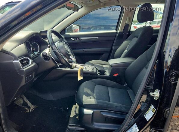 JM3KFABM3J1439547 2018 MAZDA CX-5 Black Widok wnętrza z przodu