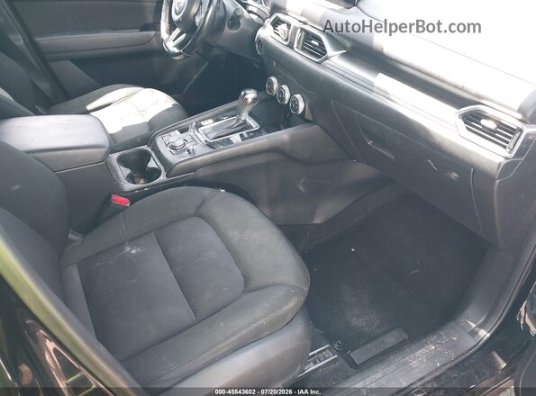 JM3KFABM3K1500090 2019 MAZDA CX-5 Black Front interior view