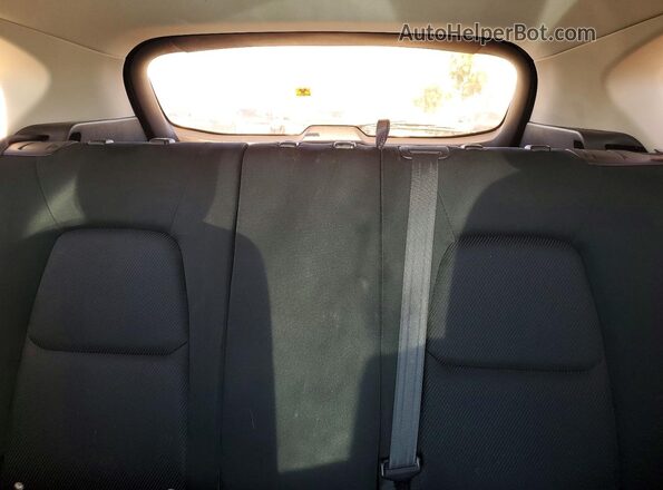JM3KFABM5J1390075 2018 MAZDA CX-5 Blue Vista de los asientos traseros