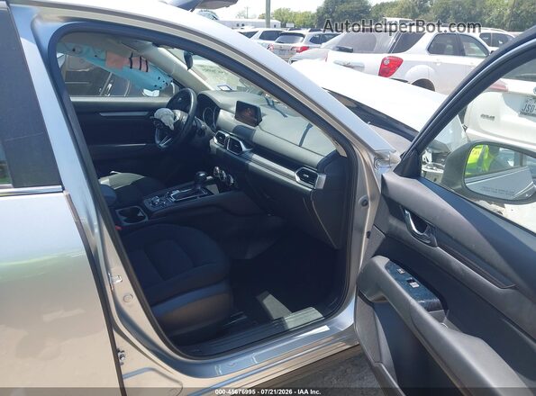 JM3KFABM9J1427984 2018 MAZDA CX-5 Silver Вид салону спереду