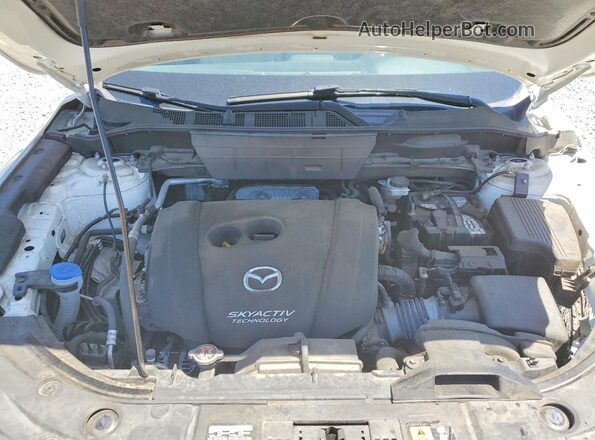 JM3KFACM2J1459481 2018 MAZDA CX-5 White Engine compartment view